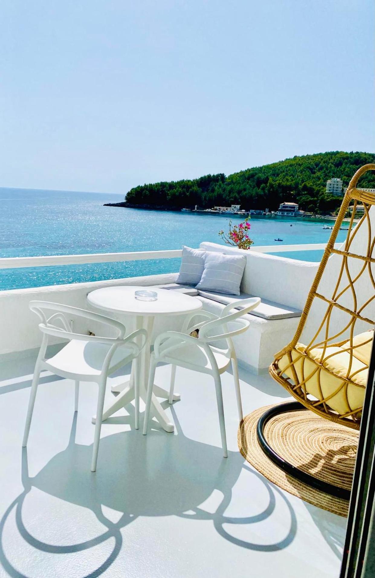 Geo & Art Boutique Hotel